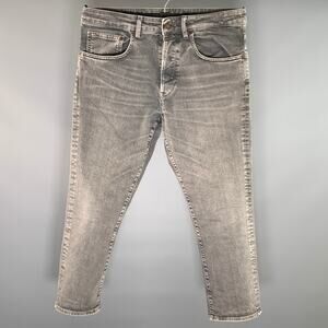 6397 Size 28 Grey Light Grey Cotton Blend Tapered Jeans